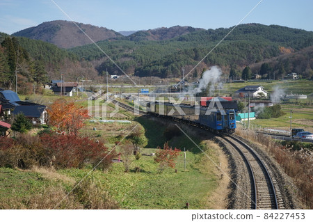 JR Kamaishi Line, which also runs steam locomotives JR Kamaishi Line, which also runs steam locomotives 84227453