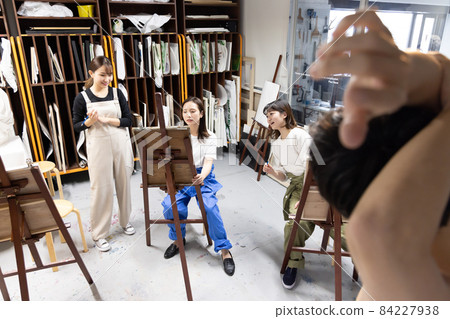 Beauty college student posing nude drawing image Beauty college student posing nude drawing image 84227938