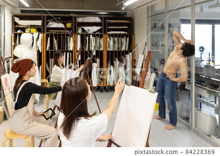 Beauty college student posing nude drawing image Beauty college student posing nude drawing image 84228369