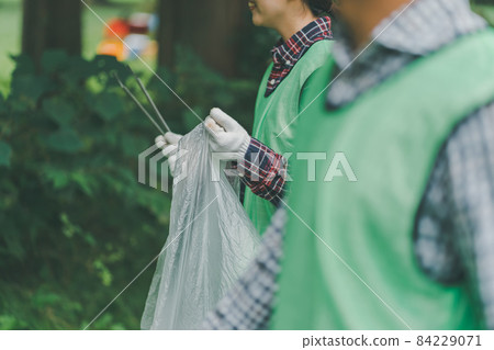 義工撿垃圾 義工撿垃圾 84229071