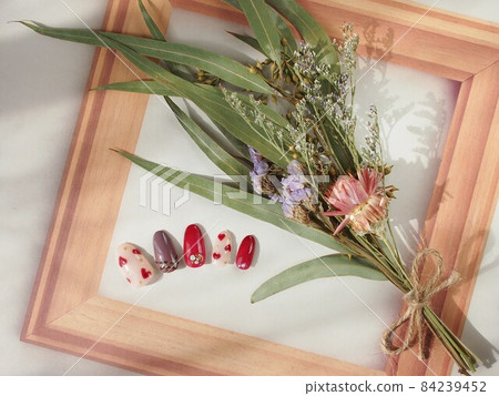 Nail image Nail image 84239452