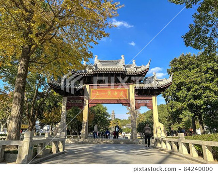 [中國蘇州] 老虎山與美麗的秋日銀杏 84240000