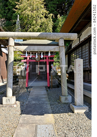 Ikegami walk: Daibo Hongyoji Temple Nichiren sect Shimori Inari 84241502