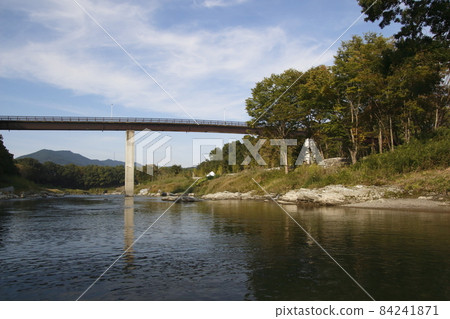 荒川:金石水館橋(埼玉縣長瀞町) 荒川:金石水館橋(埼玉縣長瀞町) 84241871