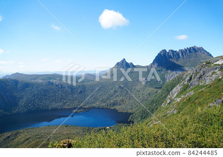 陽光搖籃山和鴿子湖 84244485