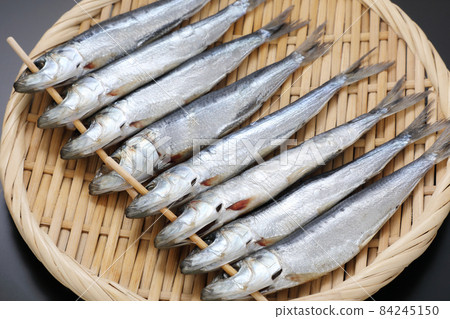 Aim true sardines Aim true sardines 84245150