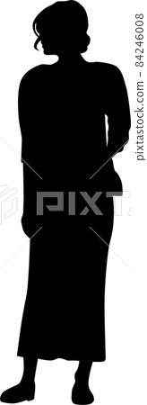 Fashionable women in their 30s Fashionable women in their 30s 84246008