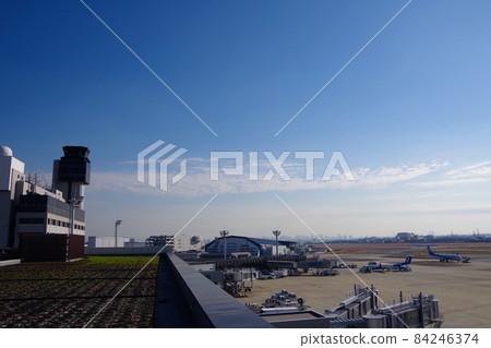 Airfield Control Tower Airport Osaka Airport Itami Airport Airfield Control Tower Airport Osaka Airport Itami Airport 84246374