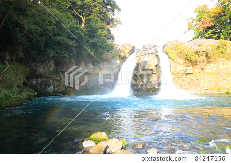 Beautiful Goryu Waterfall in a valley in Shizuoka Prefecture Beautiful Goryu Waterfall in a valley in Shizuoka Prefecture 84247156
