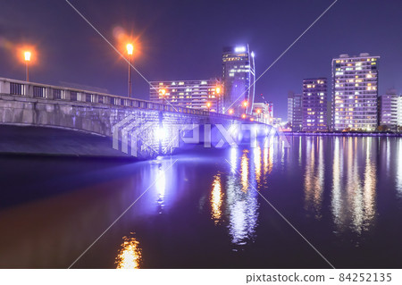 Blue Illuminated Bandai Bridge (World Diabetes Day) Blue Illuminated Bandai Bridge (World Diabetes Day) 84252135