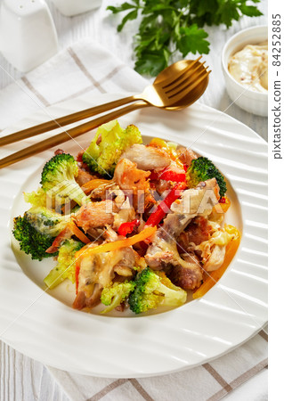 tasty Cheesy Chicken sweet pepper Broccoli bake tasty Cheesy Chicken sweet pepper Broccoli bake 84252885