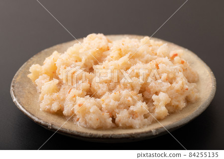 Red snow crab loosened meat (canned) Red snow crab loosened meat (canned) 84255135