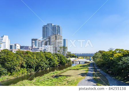 [東京] 從世田谷區兵庫島公園看二子玉川的街景 84255138