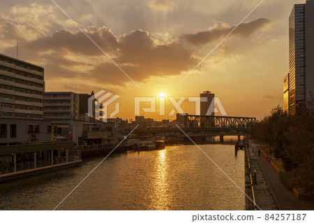 TUGBOAT_TAISHO (Taisho Tag Boat) 大阪市夜景 [2021 年 11 月] 84257187