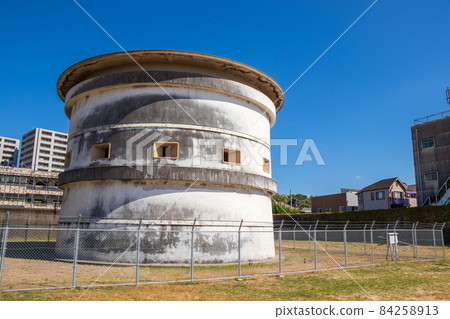 Old battery remaining in Nishinomiya / Omaehama Park Old battery remaining in Nishinomiya / Omaehama Park 84258913