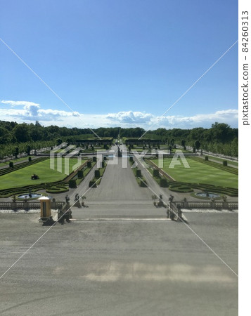 斯德哥爾摩Drottningholm宮花園景觀 84260313