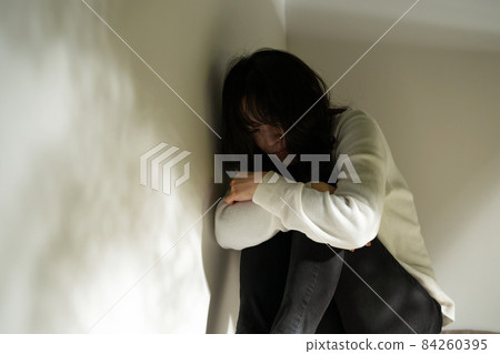 Loneliness DV sad addiction Loneliness DV sad addiction 84260395