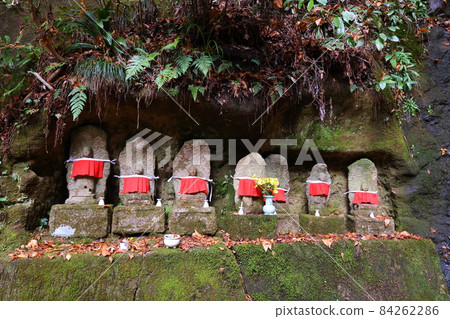 Hyakujizo of Anakoho Hyakujizo of Anakoho 84262286