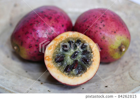 Phantom immortal fruit, Mube fruit cut 84262815