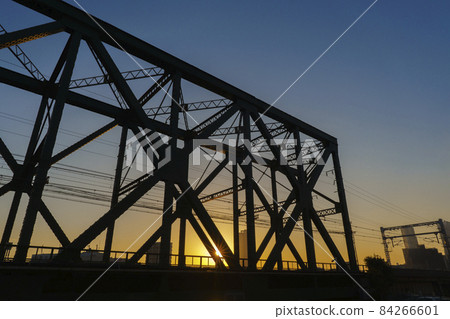 Osaka Loop Line Iwasaki Canal Bridge Dusk Silhouette 84266601