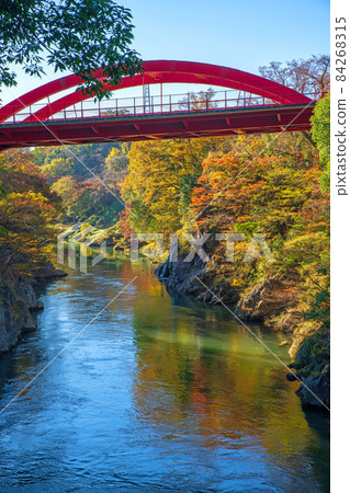 Takatsudo Gorge Takatsudo Gorge Takatsudo Bridge Autumn leaves and autumn scenery Takatsudo Gorge Takatsudo Gorge Takatsudo Bridge Autumn leaves and autumn scenery 84268315