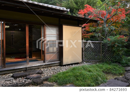 Narukusan在秋天 84271693