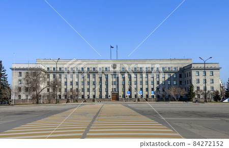 View of the facade of the building of the House of Soviets on Speransky Square in Irkutsk. View of the facade of the building of the House of Soviets on Speransky Square in Irkutsk. 84272152