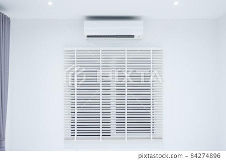Air conditioner and adjusting vertical or venetian blinds. Air conditioner and adjusting vertical or venetian blinds. 84274896