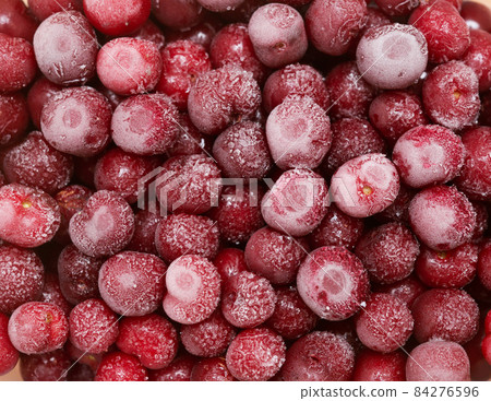 Frozen cherries 84276596