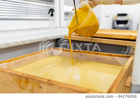 production of natural cosmetics in the laboratory 84276898