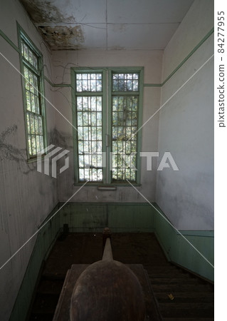 Ruins, ruins, abandoned hospitals, closed schools Ruins, ruins, abandoned hospitals, closed schools 84277955