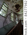 Ruins, ruins, abandoned hospitals, closed schools 84277982