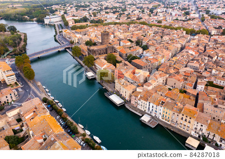 Townscape of Agde, south of France Townscape of Agde, south of France 84287018