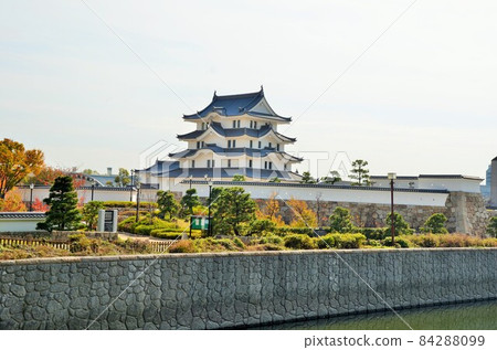 尼崎城天守閣和將上川 84288099