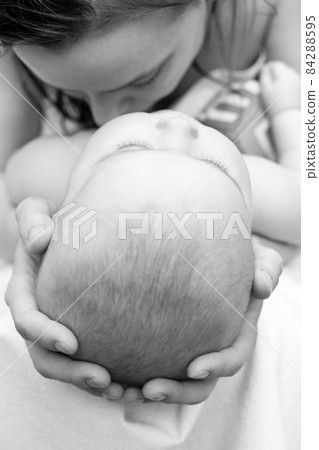 Parenting 84288595