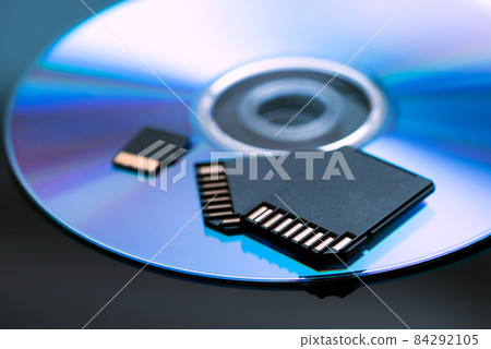 Multiple storage devices, data security 84292105