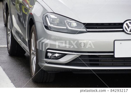 Imported car image VW Golf front mask Imported car image VW Golf front mask 84293217