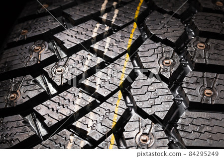 winter tire protector with studs 84295249