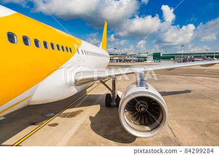 Airplane in Singapore 84299284