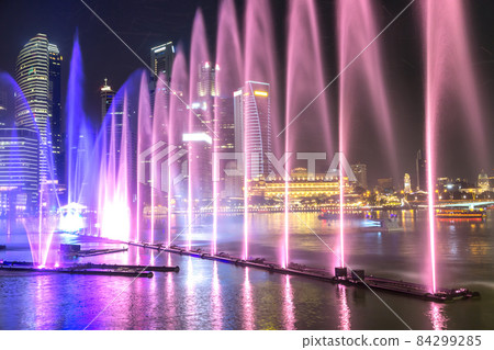 Laser show in Singapore 84299285
