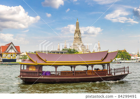 Wat Arun Temple in Bangkok Wat Arun Temple in Bangkok 84299491