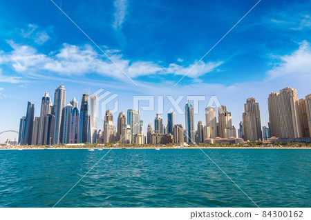 Dubai marina skyline 84300162