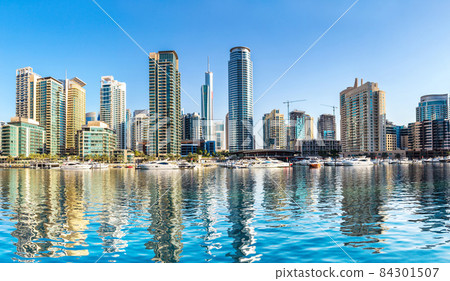 Panorama of Dubai marina 84301507