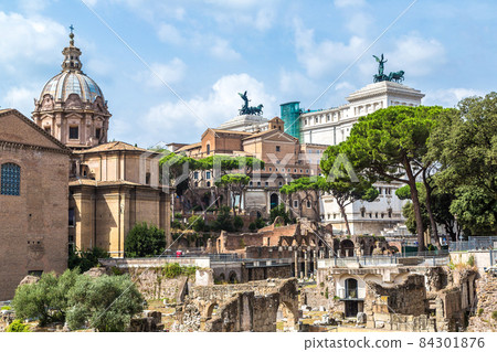 Ancient ruins of Forum in Rome Ancient ruins of Forum in Rome 84301876