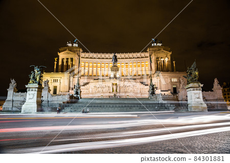 Emmanuel II monument in Rome Emmanuel II monument in Rome 84301881