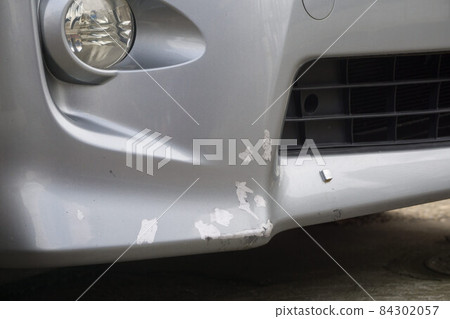 乘用車前保險槓貝特填充 84302057