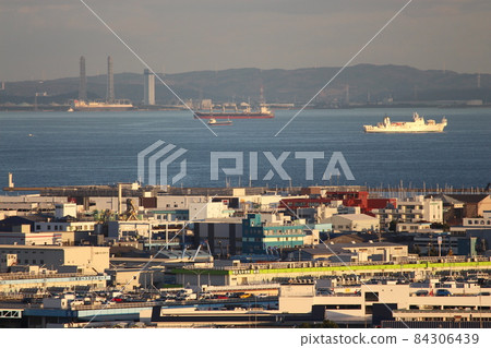 From Yokohama City Southern Market to Chiba 84306439