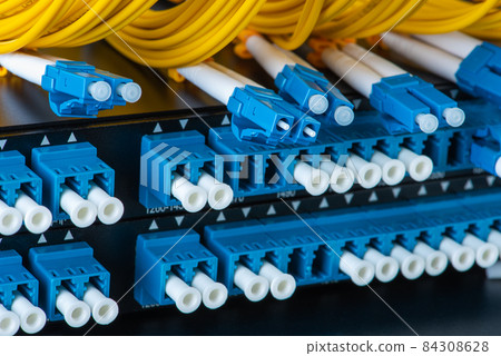 Fiber Optical Network Cables with Patch Panel of Passive CWDM Filter Fiber Optical Network Cables with Patch Panel of Passive CWDM Filter 84308628