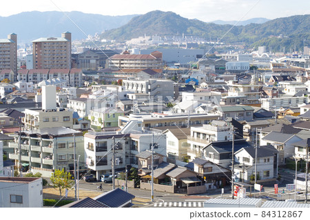 從江葉山氣象博物館眺望街景 84312867