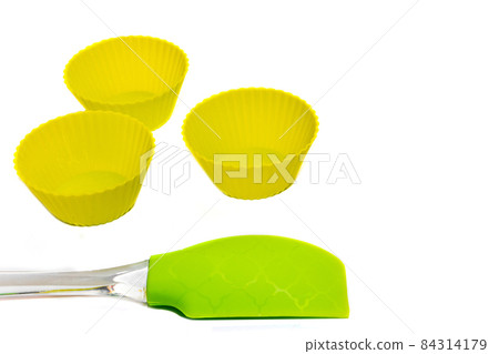 Set of silicone cooking utensils isolated on white background Set of silicone cooking utensils isolated on white background 84314179
